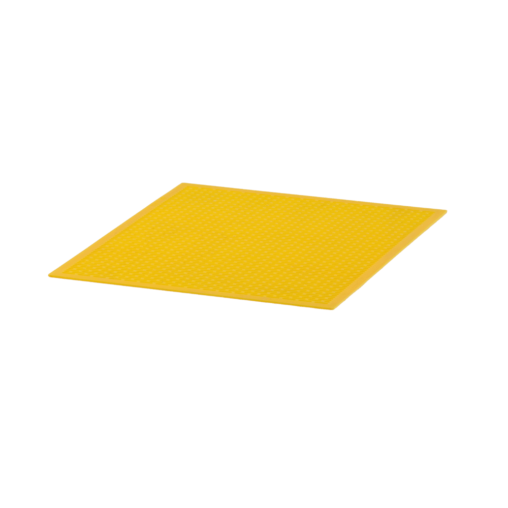 Plastic King Isolator